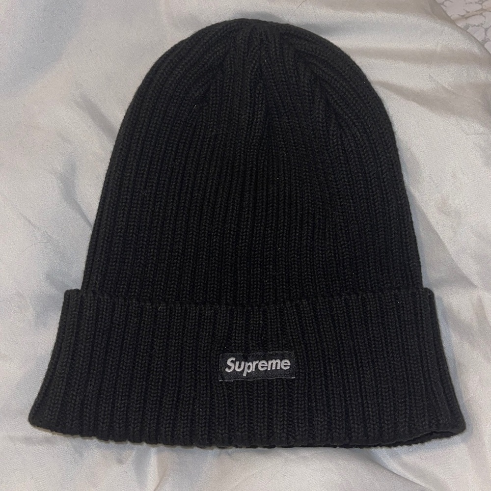 SUPREME beanie hat